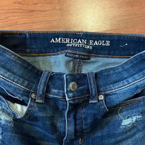 AMERICAN EAGLE • Women’s Distressed Next Level Stretchy Jean Skirt Size- 2 - Picture 3 of 4